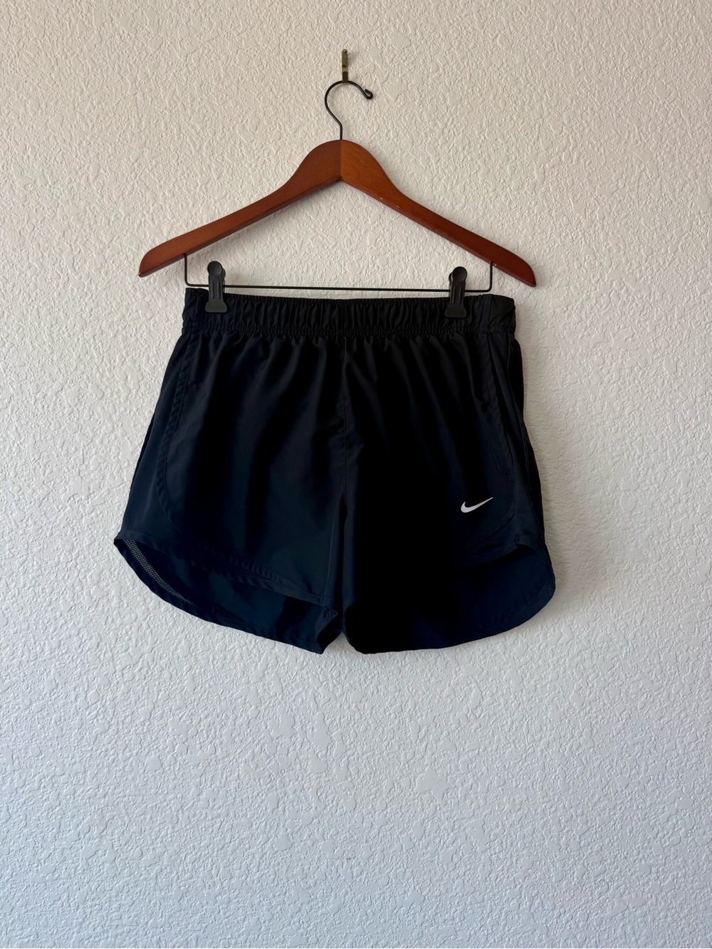 Nike Tempo Women's Black Running Shorts